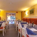 Lo Scoiattolo Hotel 4*