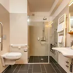 Lo Scoiattolo Hotel 4*