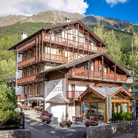 Lo Scoiattolo Szálloda 4*