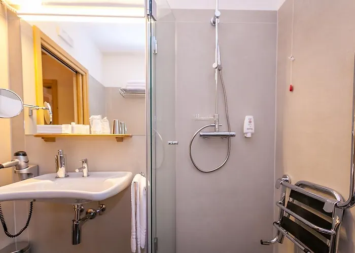 Szálloda Lo Scoiattolo Courmayeur