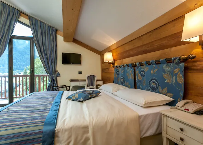 Szálloda Lo Scoiattolo Courmayeur