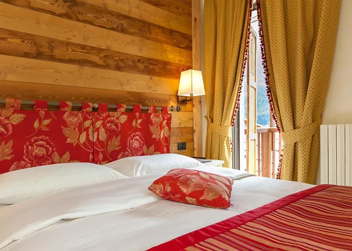 Szálloda Lo Scoiattolo Courmayeur