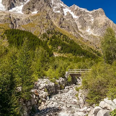 Lo Scoiattolo Hotell Courmayeur