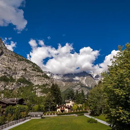 Lo Scoiattolo Hotell