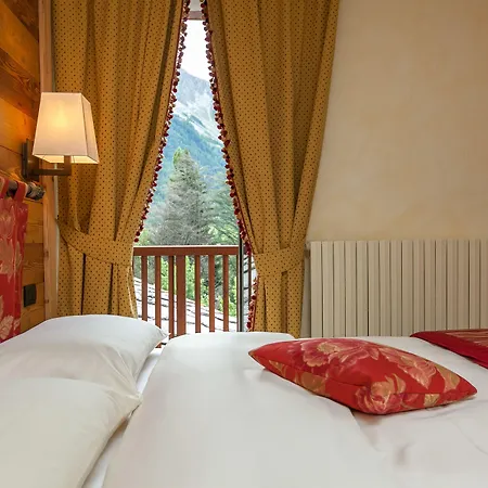 Lo Scoiattolo 4* Courmayeur