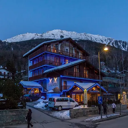 Lo Scoiattolo Hotel 4*