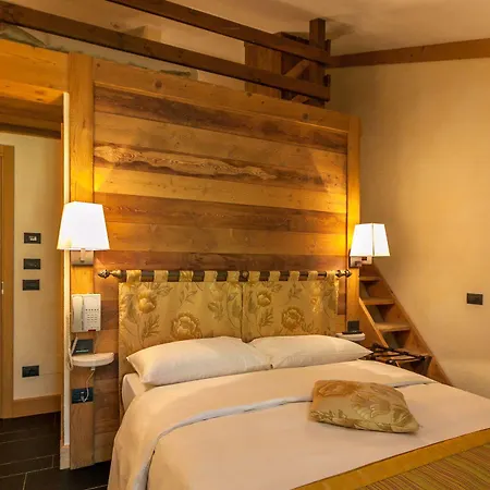 Szálloda Lo Scoiattolo Courmayeur