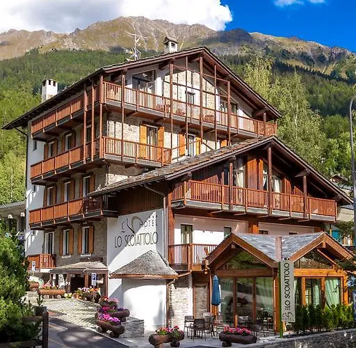 Lo Scoiattolo 酒店 4*