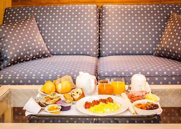 Lo Scoiattolo فندق