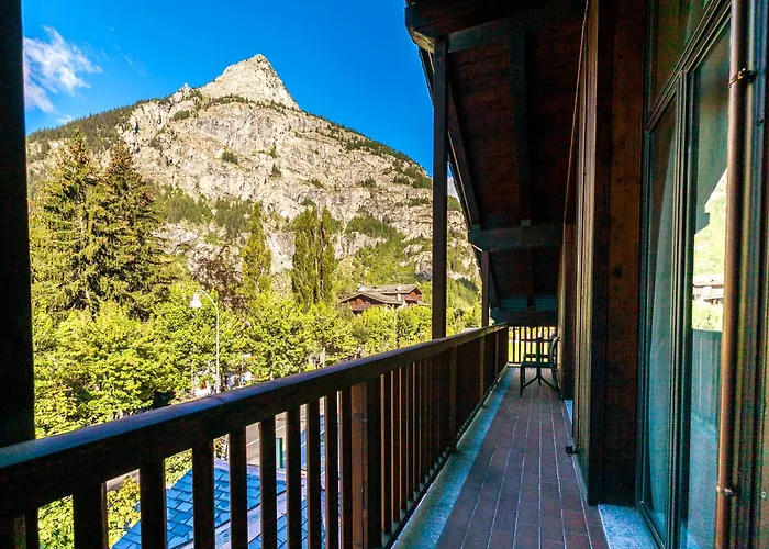 Lo Scoiattolo Courmayeur