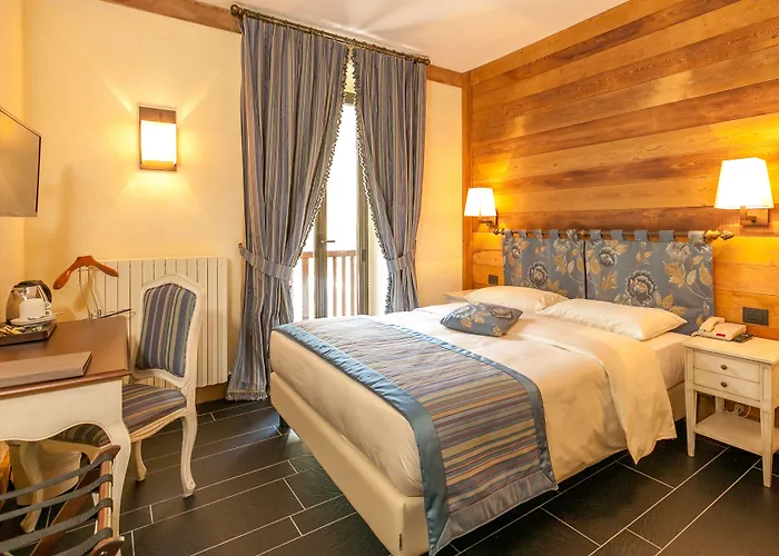 Hotel Lo Scoiattolo 4*