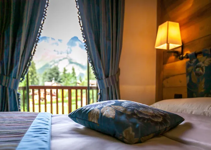 Lo Scoiattolo 酒店 4*