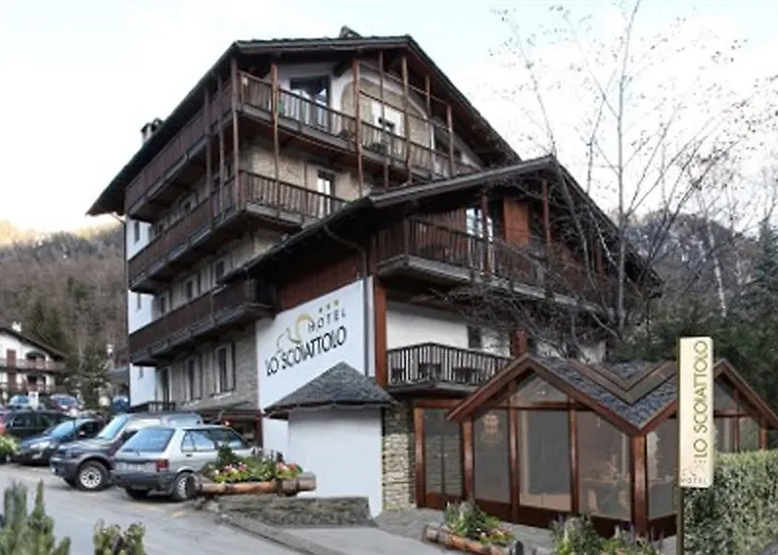 酒店 Lo Scoiattolo 4*